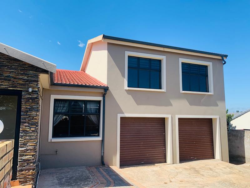 5 Bedroom Property for Sale in Noorsekloof Eastern Cape